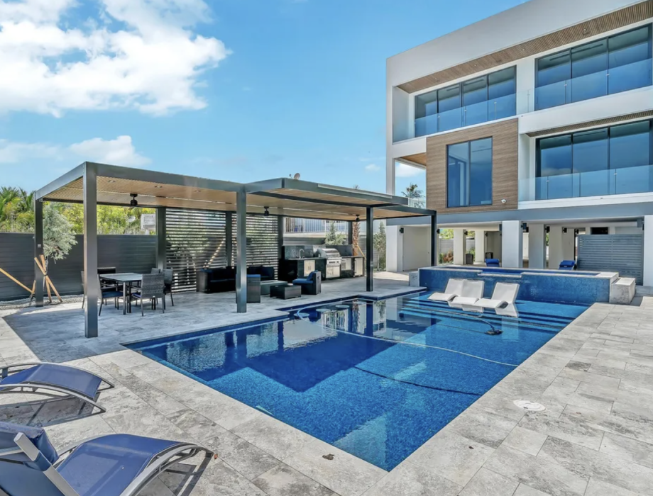 Seaside Pool